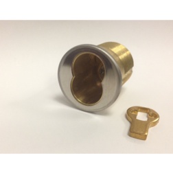 Yale LFIC Housing Interchangeable Cores